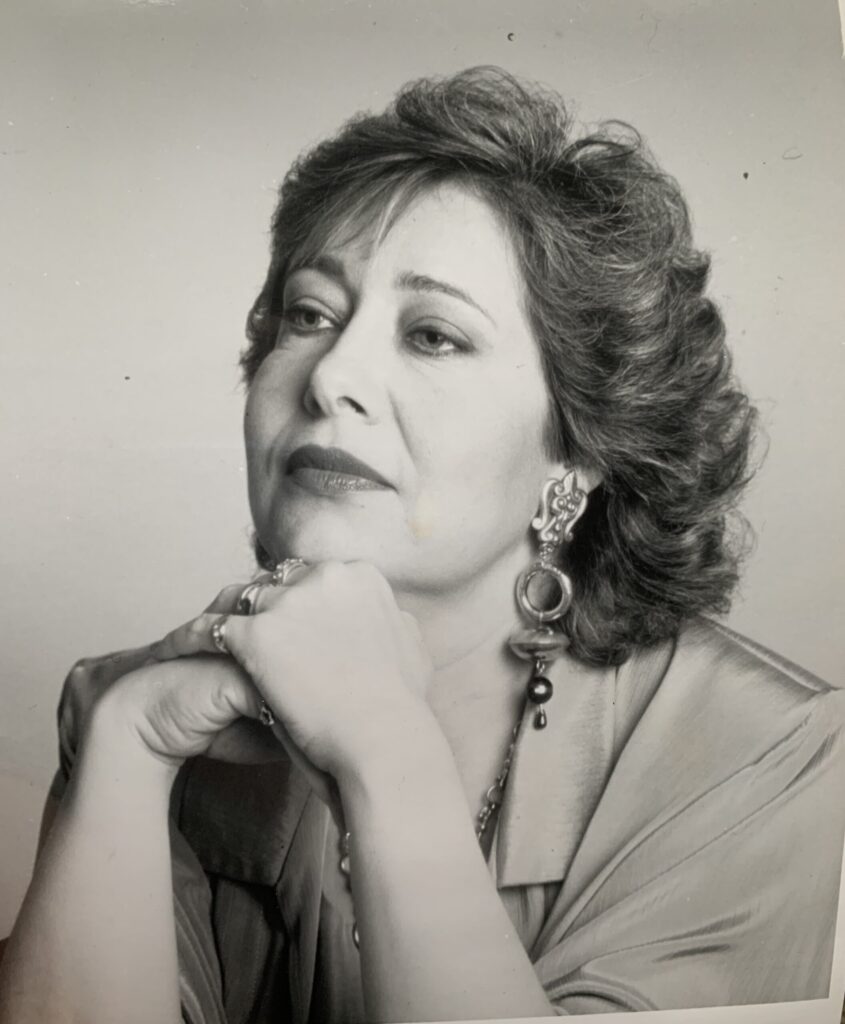 Mira Zakai